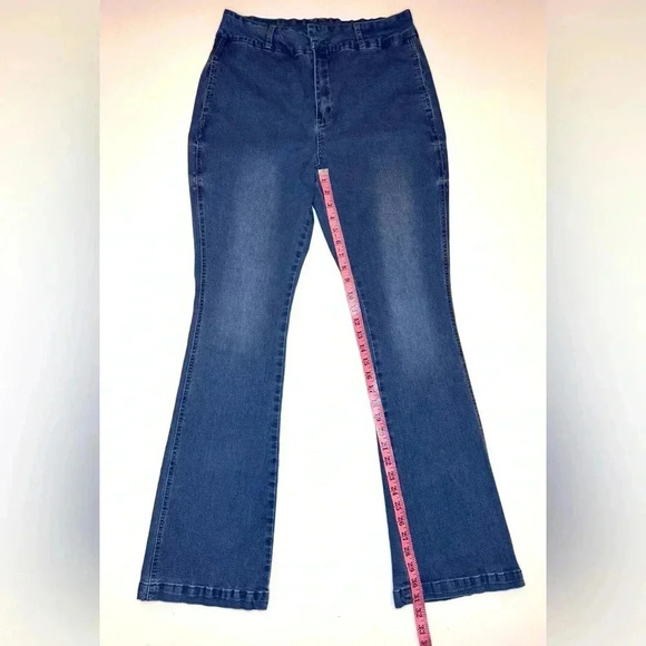 Zoe + Phoebe Women’s Slim Boot High Rise Jeans Size- 16 - Picture 2 of 2